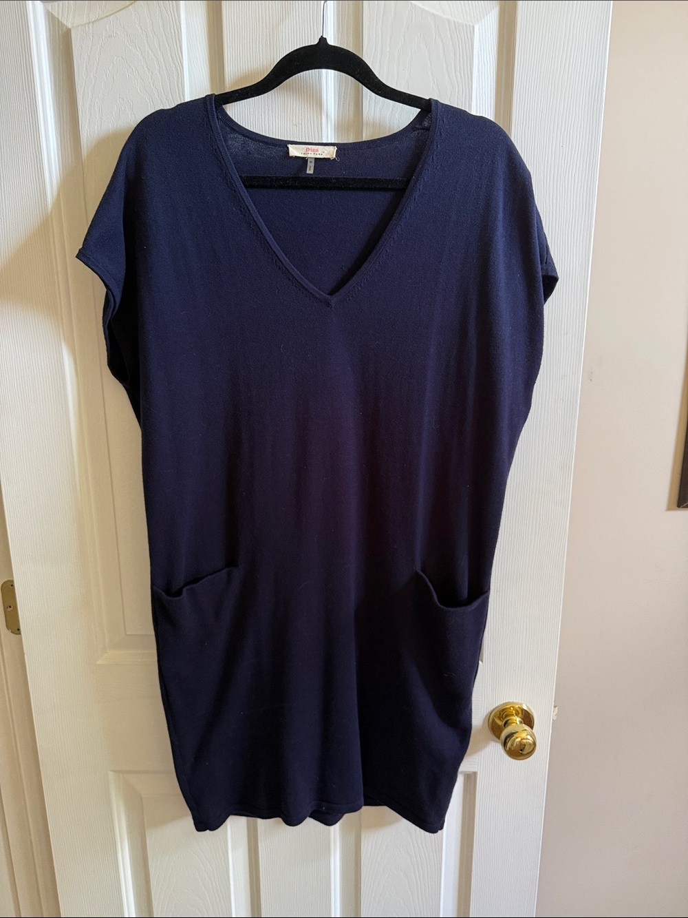 🌸 Trina Turk | Navy V-Neck Short Sleeve Tunic